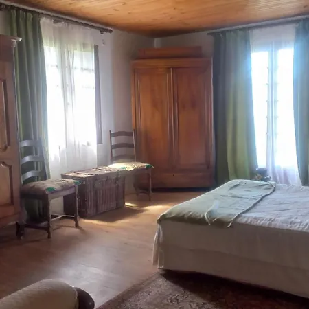 Δωμάτια σε οικογενειακή κατοικία A Casa Di Francesca Marignana